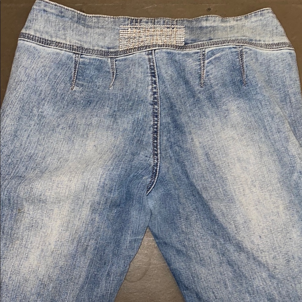 Lucy Blue Small Skinny Jeans with Acid-Wash Finish - Picture 12 of 13